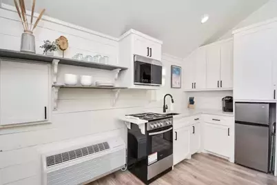 5324 Avenue L, Galveston, TX 77551 - Photo 9