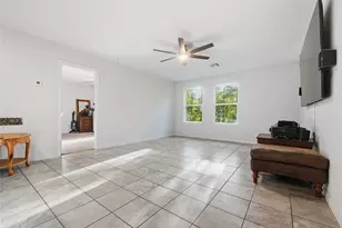 15082 Arrowhead Loop, Willis, TX 77378 - Photo 9