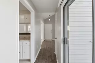 10122 Waterstone Dr, Houston, TX 77042 - Photo 15