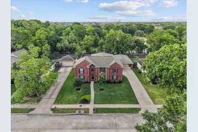 2112 Indian Blanket Drive, League City, TX 77573 - Photo 3