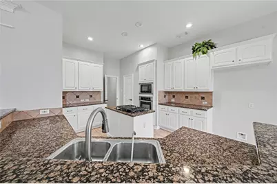 5403 Emerald Pointe Lane, Sugar Land, TX 77479 - Photo 31