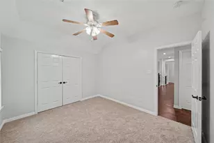 5403 Emerald Pointe Ln, Sugar Land, TX 77479 - Photo 41