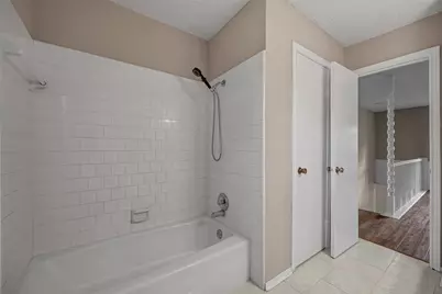 4735 Charade Drive, Houston, TX 77066 - Photo 31
