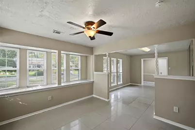 4735 Charade Drive, Houston, TX 77066 - Photo 7