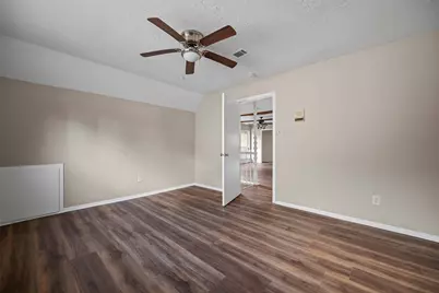 4735 Charade Drive, Houston, TX 77066 - Photo 37