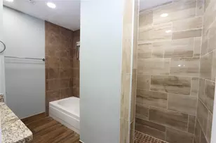 16307 Hidden Gate Ct, Sugar Land, TX 77498 - Photo 13