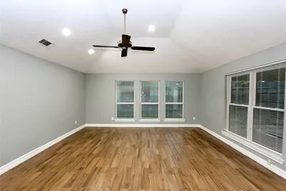 16307 Hidden Gate Court, Sugar Land, TX 77498 - Photo 3