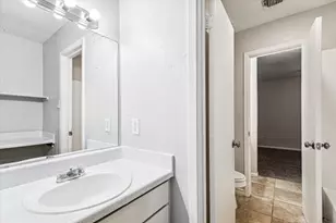7805 Fuqua St, Houston, TX 77075 - Photo 9