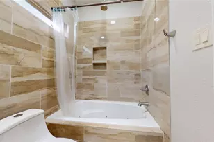 426 Middle St, Houston, TX 77003 - Photo 25