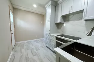 426 Middle St, Houston, TX 77003 - Photo 31