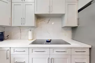 426 Middle St, Houston, TX 77003 - Photo 13