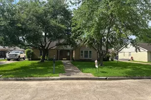 18015 Heaton Dr, Houston, TX 77084 - Photo 3