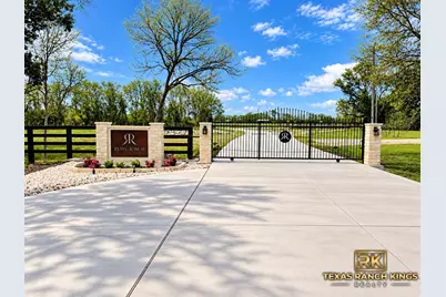 1806 Rymal Ranch Rd, Algoa, TX 77511 - Photo 1