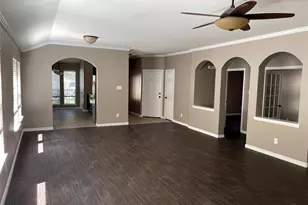 2314 Colonial Springs Ln, Spring, TX 77386 - Photo 9