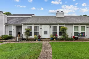 59 Hideaway Dr, Friendswood, TX 77546 - Photo 1