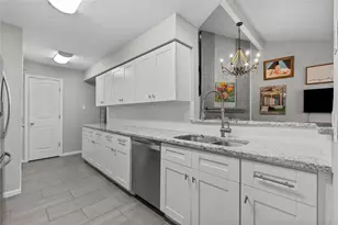 59 Hideaway Dr, Friendswood, TX 77546 - Photo 9