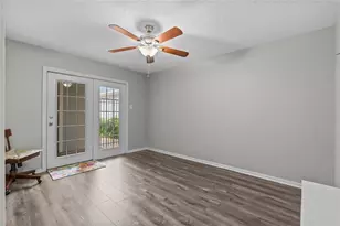 59 Hideaway Dr, Friendswood, TX 77546 - Photo 21