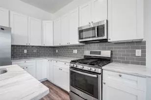 308 E 39th St, Houston, TX 77018 - Photo 9