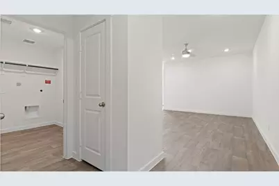 8018 Marconi Corsco Drive, Richmond, TX 77406 - Photo 5