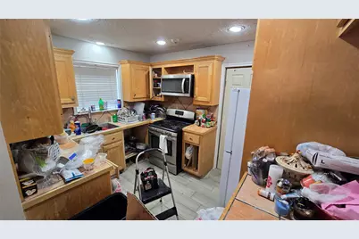 2102 Round Lake Drive, Houston, TX 77077 - Photo 5