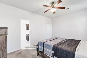 1014 Schooner St, Crosby, TX 77532 - Photo 17