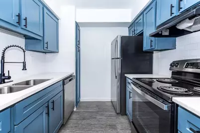 4400 Memorial Drive #1-3007, Houston, TX 77007 - Photo 3