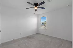 1930 Whispering River Dr, Missouri City, TX 77489 - Photo 21