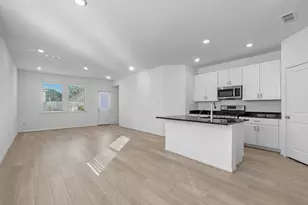 1930 Whispering River Dr, Missouri City, TX 77489 - Photo 5