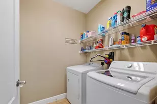 383 Livingstone Ln, League City, TX 77573 - Photo 5