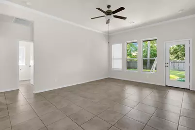 18788 Laurel Hills Drive, New Caney, TX 77357 - Photo 9