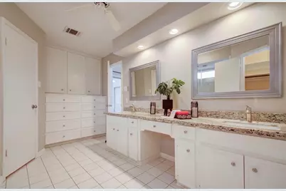 13914 Swiss Hill Drive, Houston, TX 77077 - Photo 13