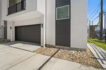 3407 Baer Street, Houston, TX 77020 - Photo 11