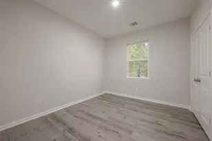2528 S Texas Ave St, Pearland, TX 77581 - Photo 33