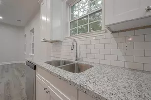 2528 S Texas Ave St, Pearland, TX 77581 - Photo 21