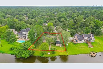 607 Brook Hollow Drive, Conroe, TX 77385 - Photo 3