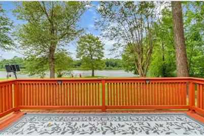 607 Brook Hollow Drive, Conroe, TX 77385 - Photo 5