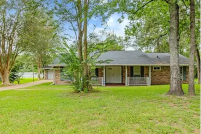 607 Brook Hollow Drive, Conroe, TX 77385 - Photo 31