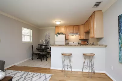 1307 Welch Street #6, Houston, TX 77006 - Photo 3