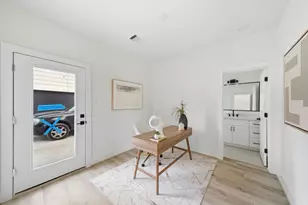 7723B Hammerly Blvd, Houston, TX 77055 - Photo 7