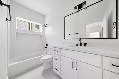 7723B Hammerly Boulevard, Houston, TX 77055 - Photo 9