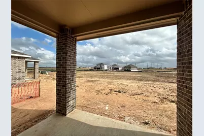 7811 Jade Crest Drive, Angleton, TX 77515 - Photo 17