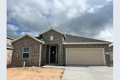 7811 Jade Crest Drive, Angleton, TX 77515 - Photo 1