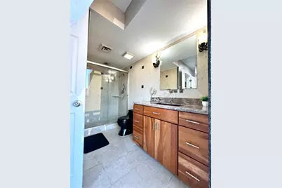 2016 Main Street #1809, Houston, TX 77002 - Photo 5