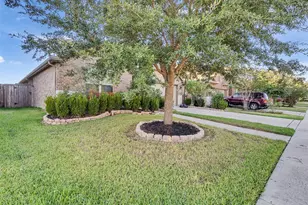 11119 Mineral Island Ln, Richmond, TX 77406 - Photo 7