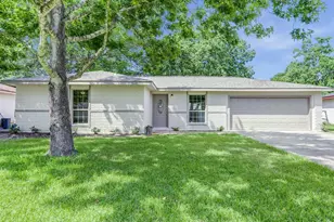 16626 Forest Bend Ave, Friendswood, TX 77546 - Photo 1