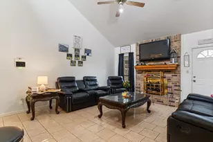 13 Columbella St, Bay City, TX 77414 - Photo 5