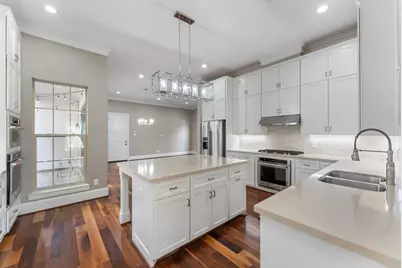 14 Jetty Point Drive, The Woodlands, TX 77380 - Photo 7