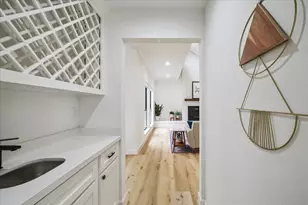 823 Millpond Dr, Sugar Land, TX 77498 - Photo 9