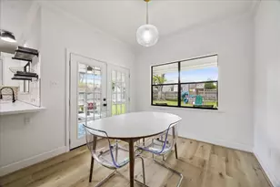 823 Millpond Dr, Sugar Land, TX 77498 - Photo 13