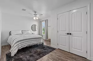 214 Sampan Dr, Tiki Island, TX 77554 - Photo 27